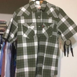 Short sleeve button up shirt